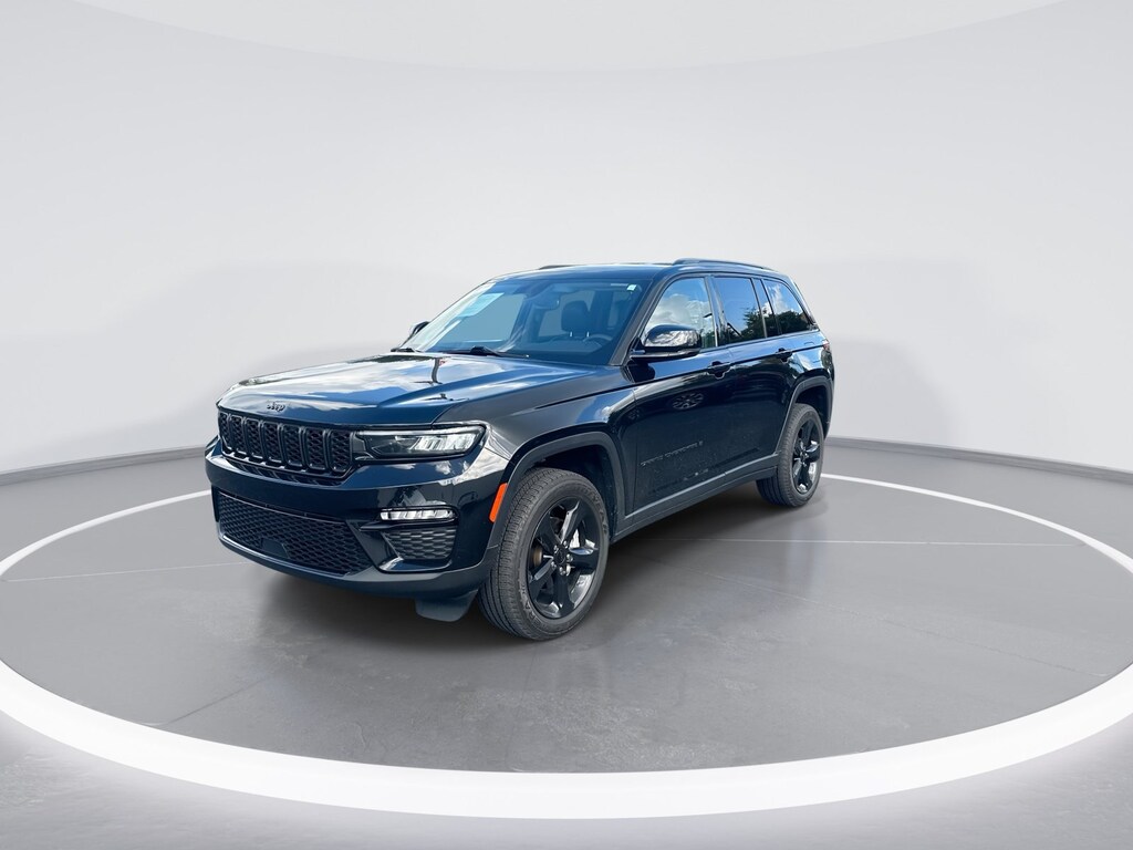 Used 2023 Jeep Grand Cherokee Limited SUV