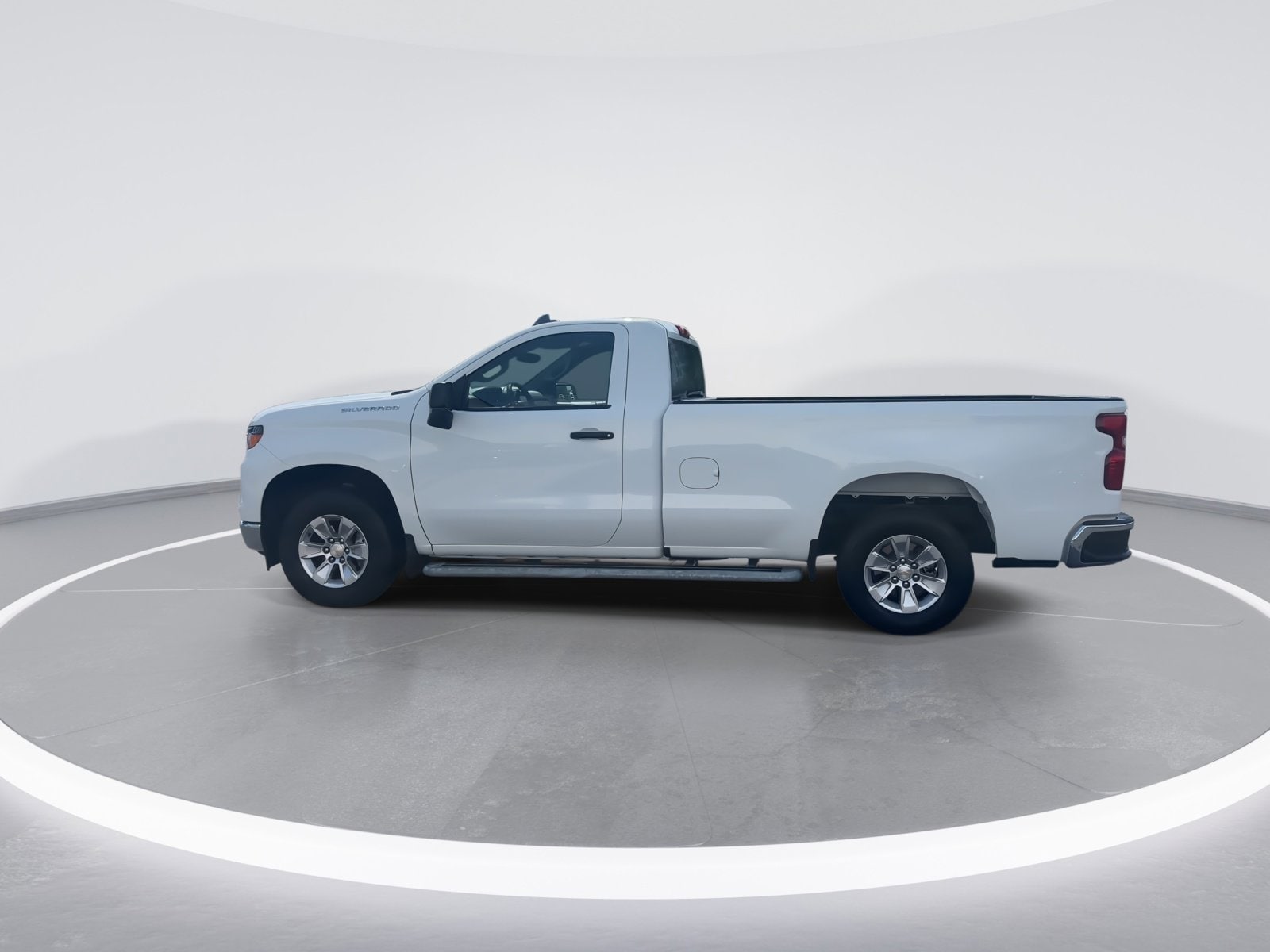 2025 Chevrolet Silverado 1500 WT photo 6