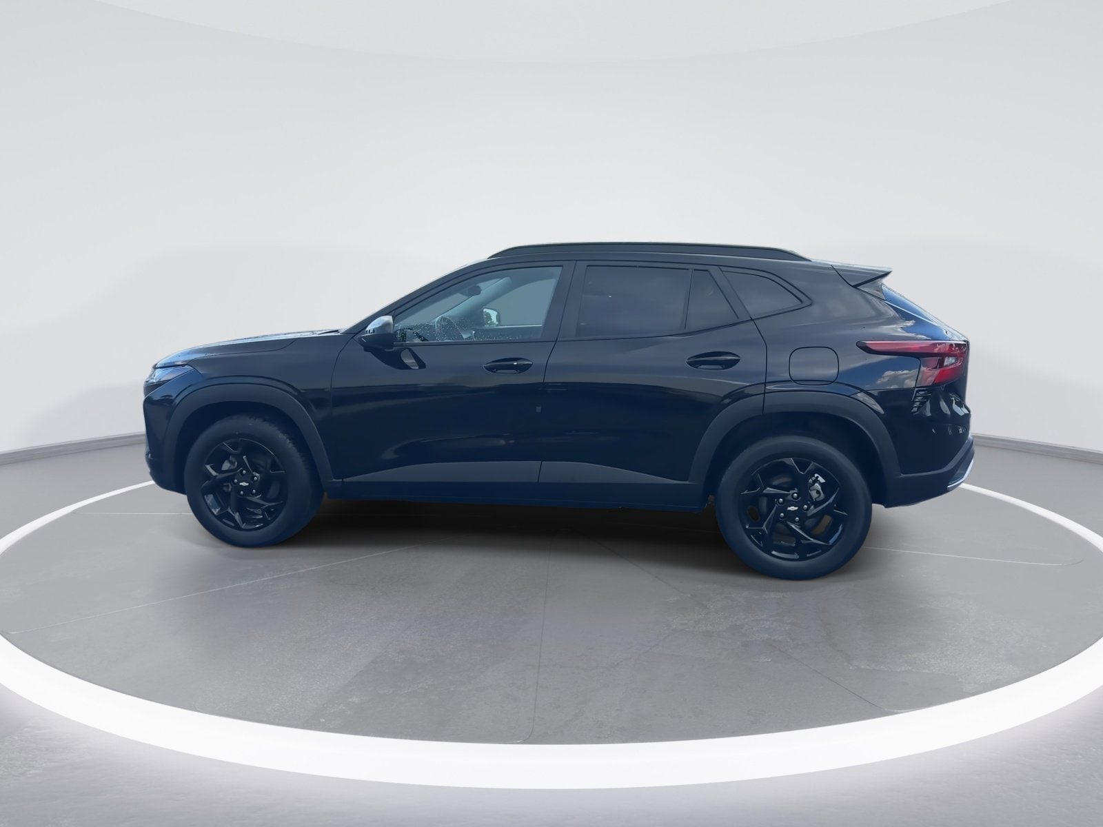 2025 Chevrolet Trax LT photo 5