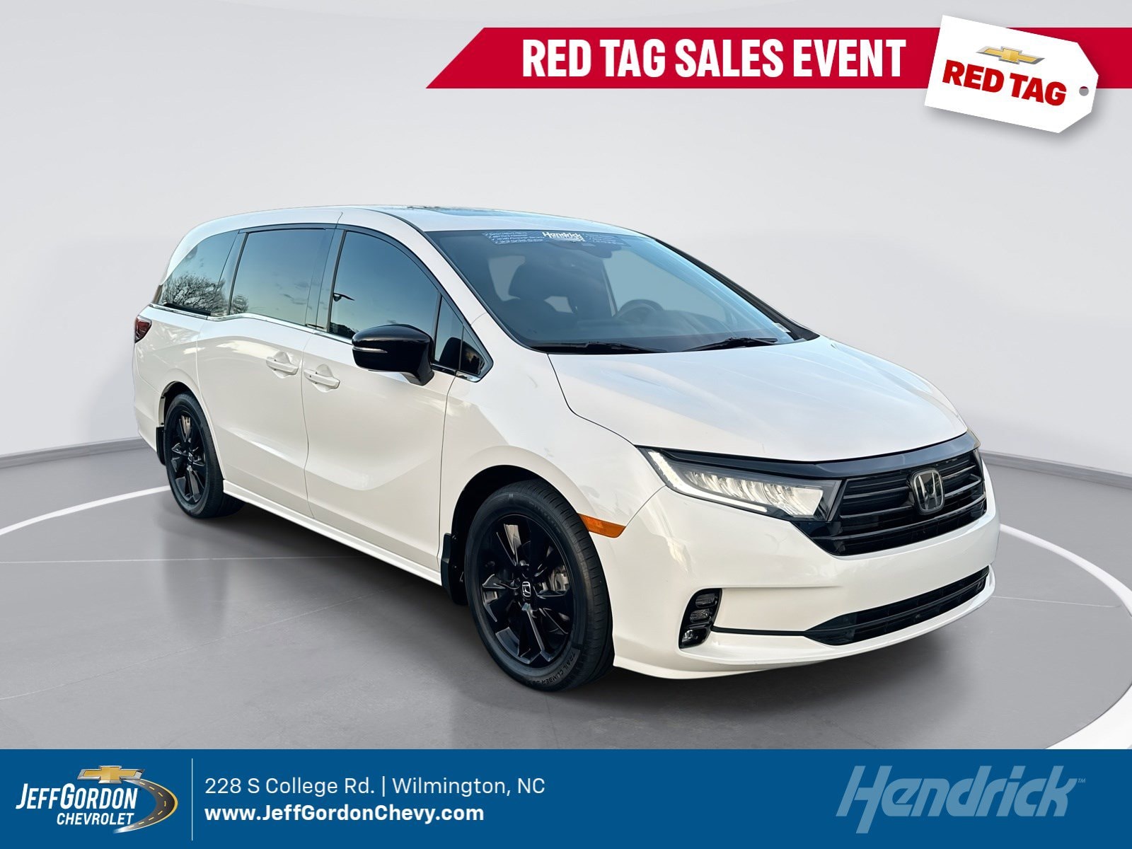 2024 Honda Odyssey SPORT's photo