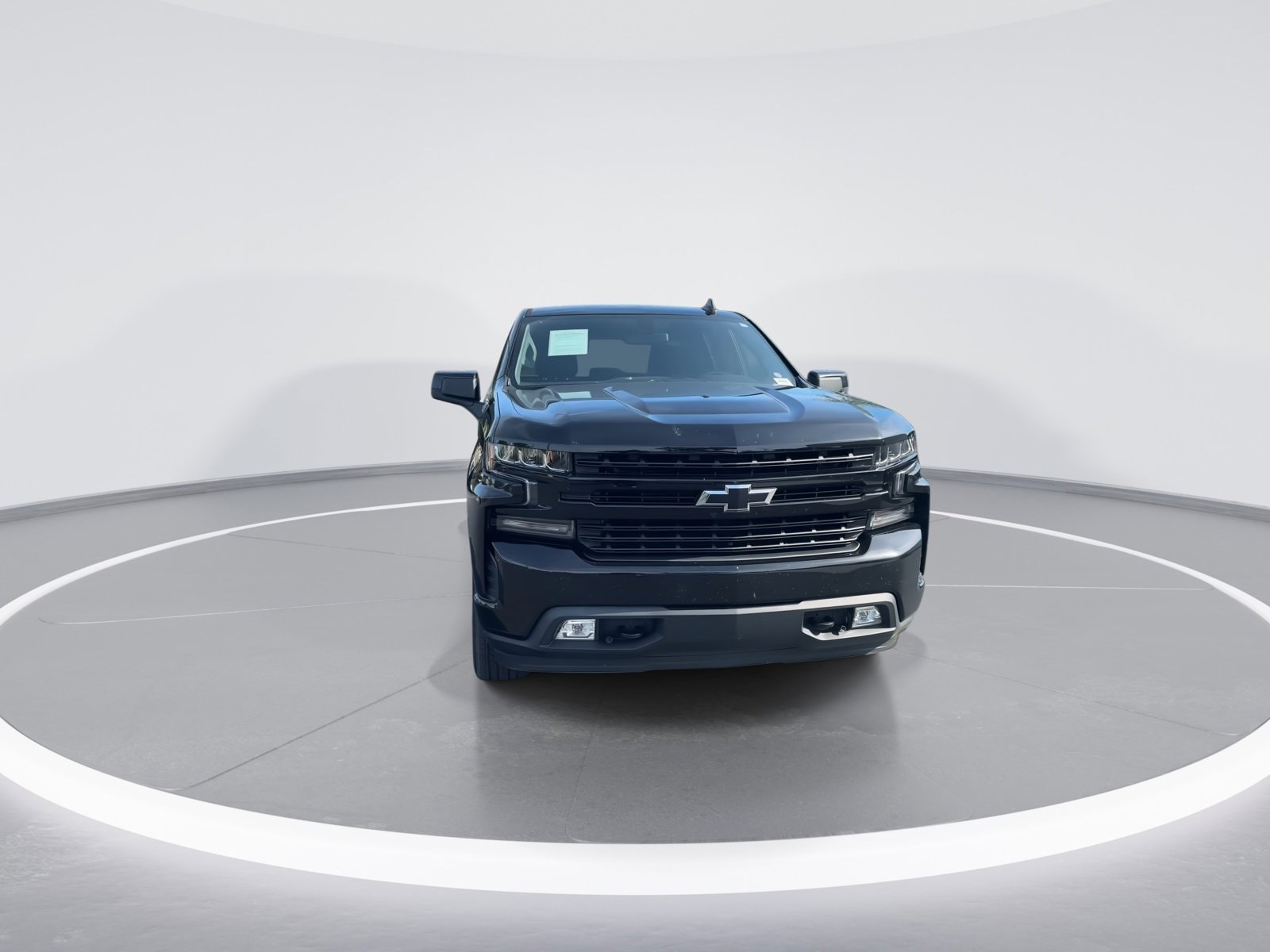 2020 Chevrolet Silverado 1500 RST photo 2