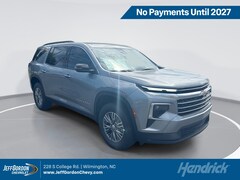 2027 Chevrolet Traverse LT SUV