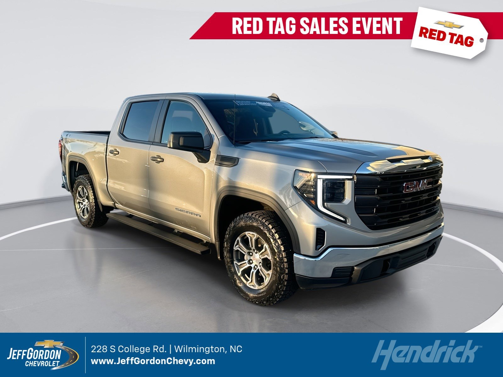 2024 GMC Sierra 1500 Pro's photo