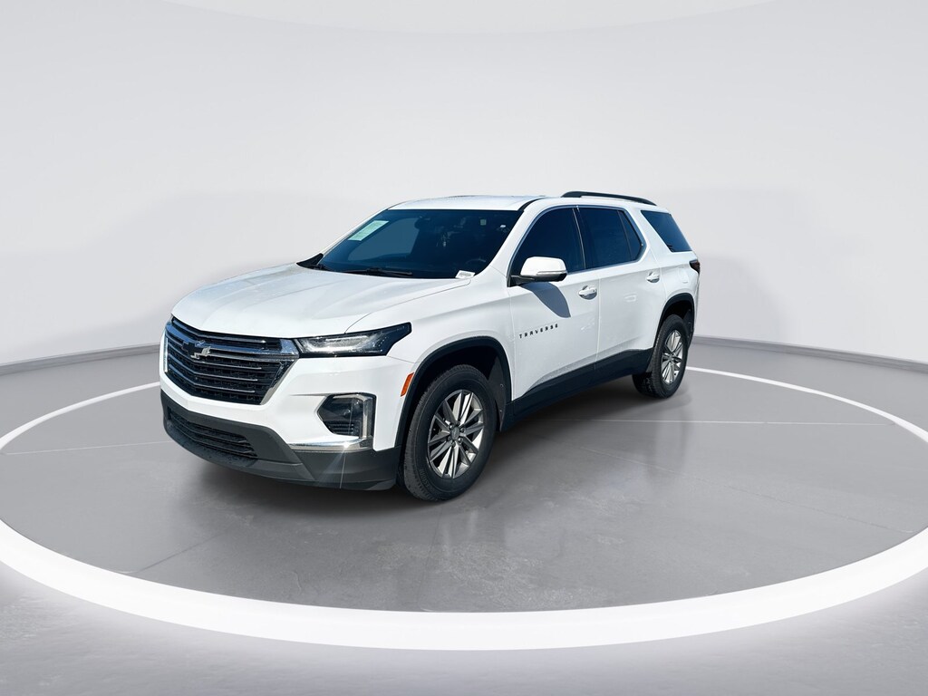 Used 2023 Chevrolet Traverse LT Cloth SUV