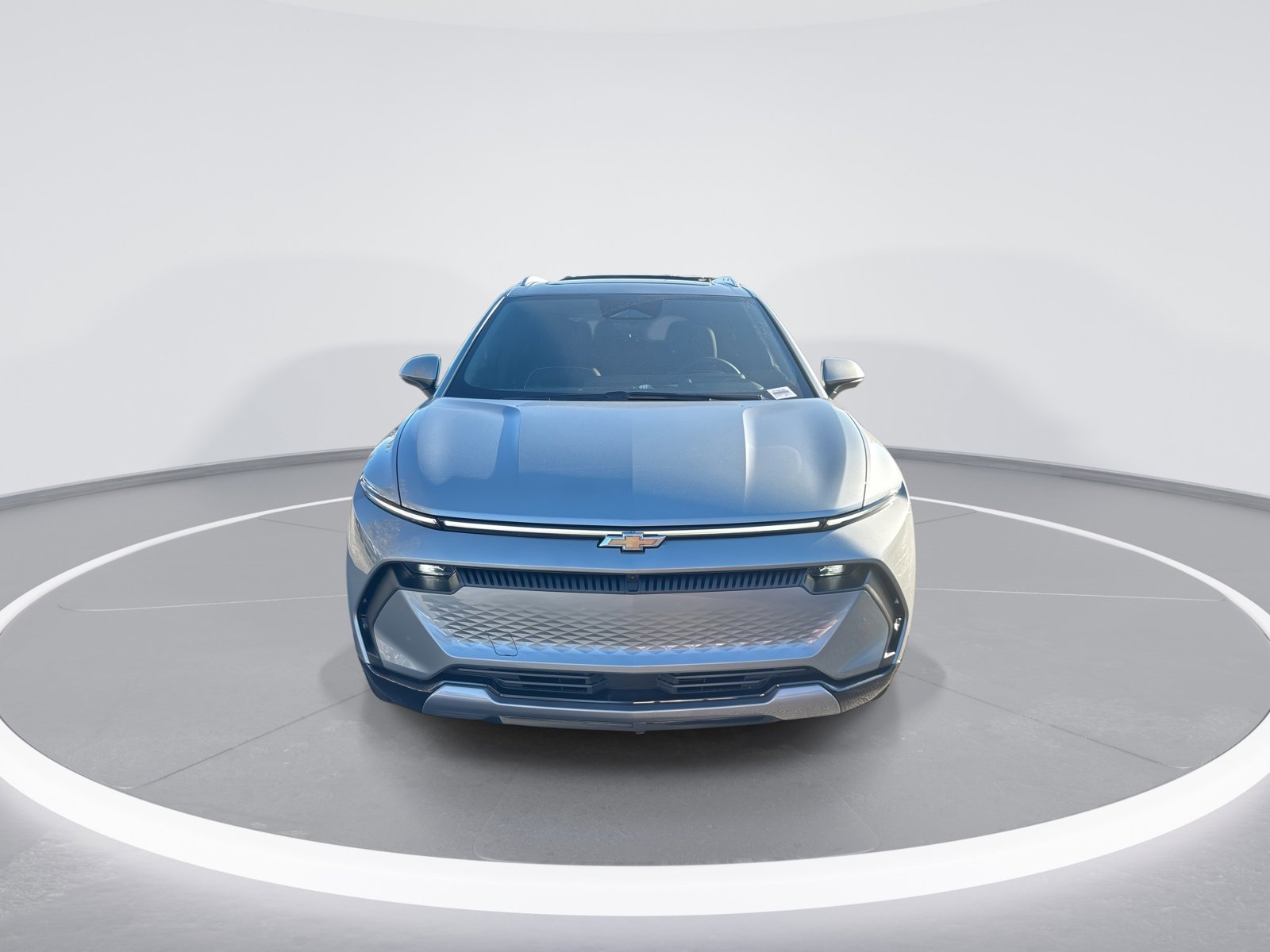 2026 Chevrolet Equinox EV 1LT photo 2