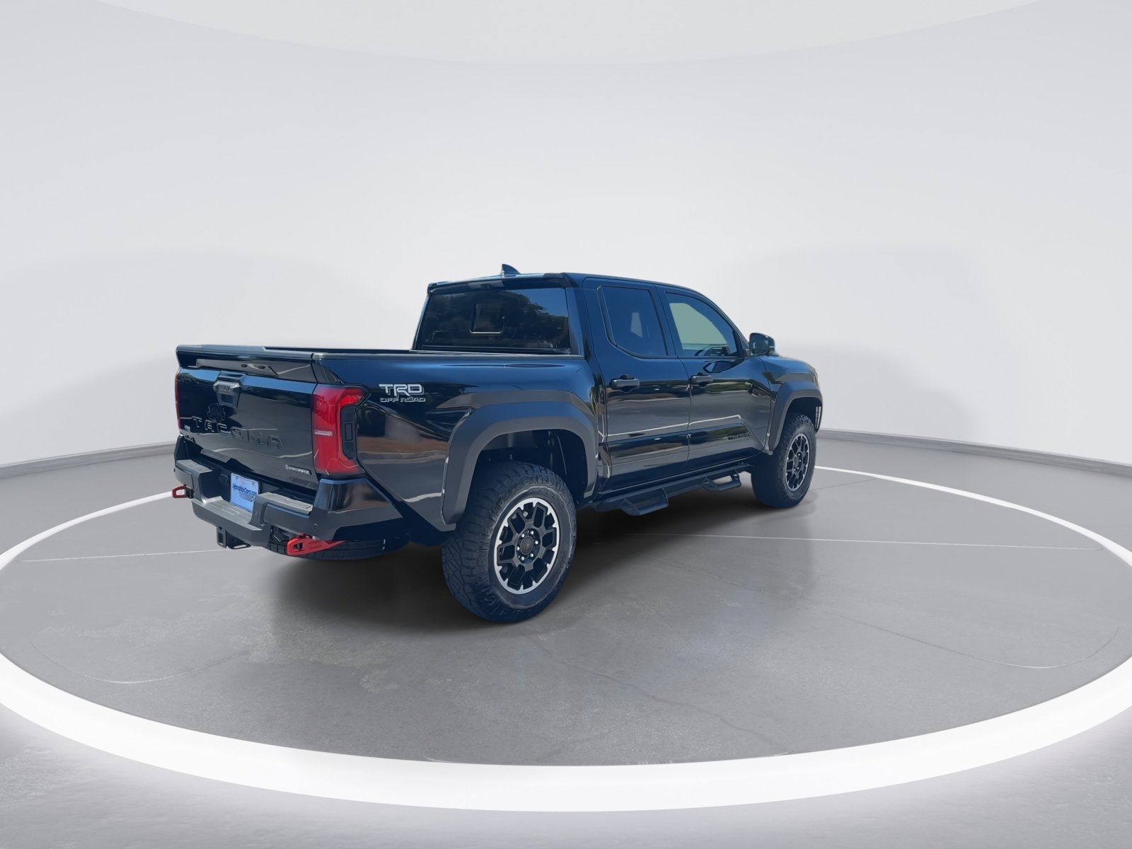 2025 Toyota Tacoma 4WD TRD Off Road Hybrid photo 3