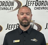 Staff member Charles Thomas from ID_56fea8141638