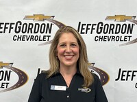 Staff member Roxanne Purdy from ID_1d2b1f0d3dbc