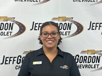 Staff member Chelsea Ruan from ID_56fea8141638