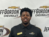 Staff member Shawn Robinson from ID_73f5d9edfab3
