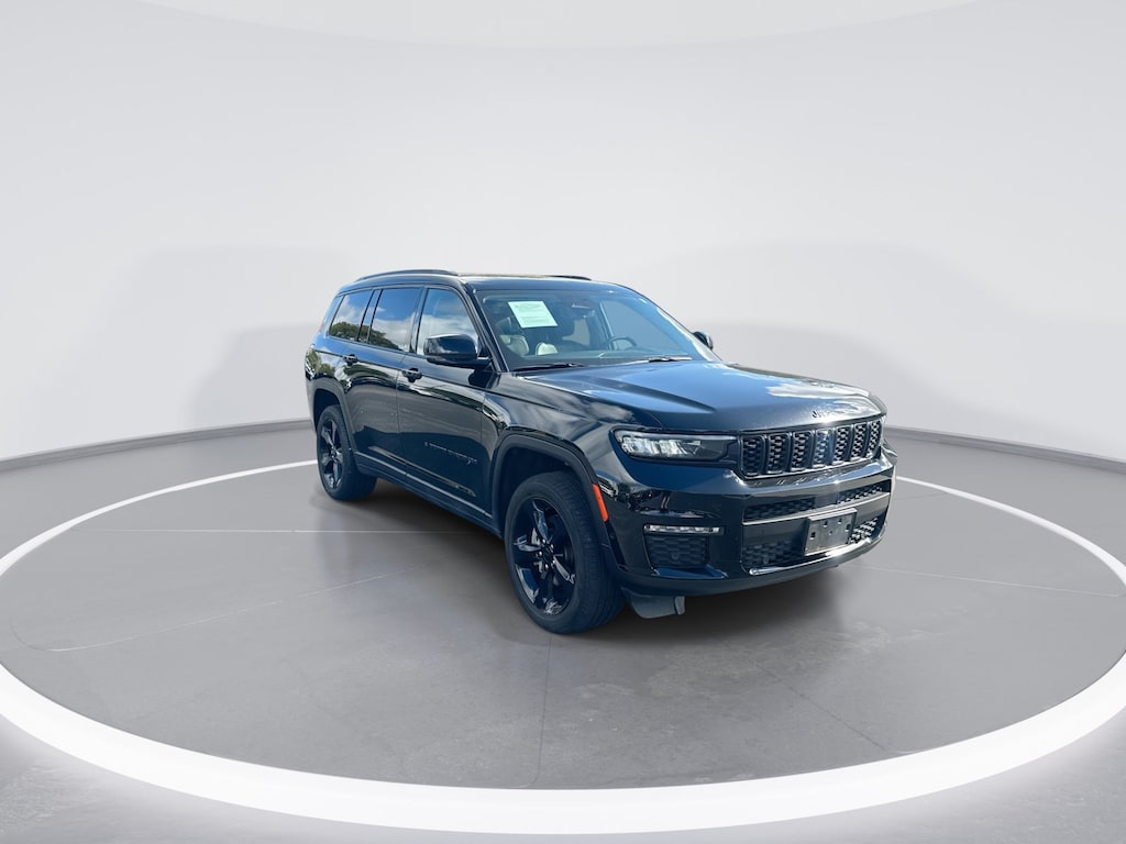 Used 2023 Jeep Grand Cherokee L Limited 4x4 SUV