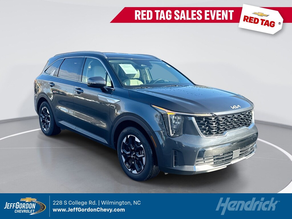 Used 2024 Kia Sorento S SUV