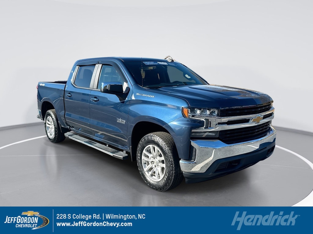 Used 2021 Chevrolet Silverado 1500 LT Truck Crew Cab