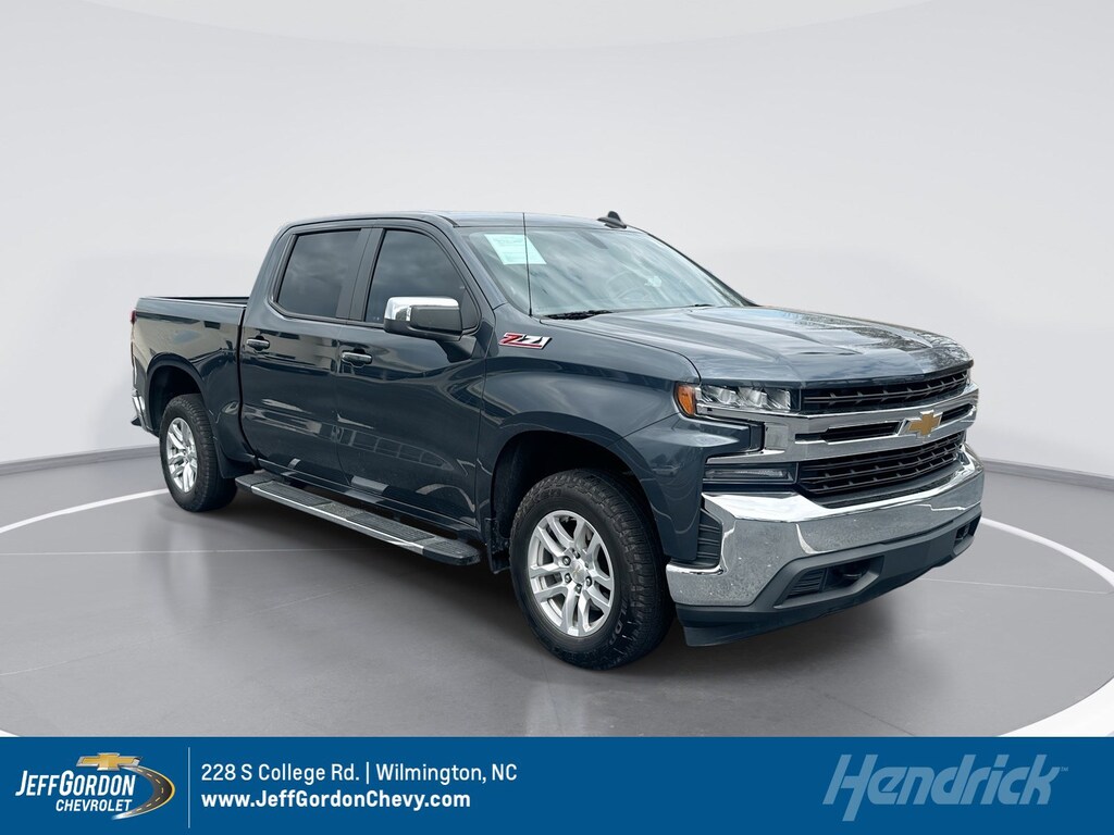Used 2020 Chevrolet Silverado 1500 LT Truck Crew Cab