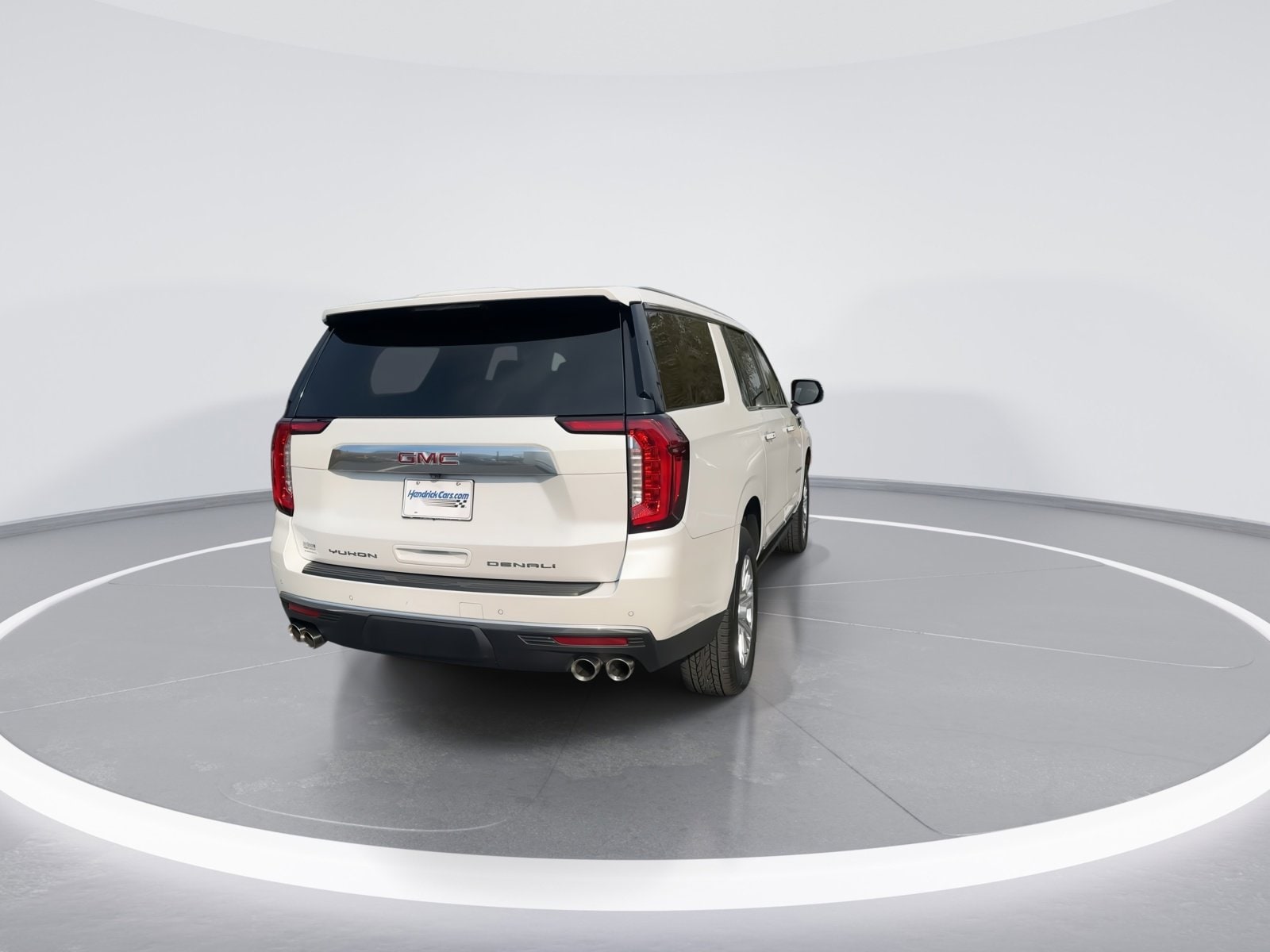 2023 GMC Yukon XL Denali photo 6