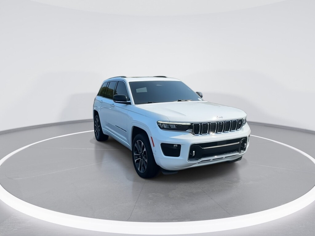 Used 2023 Jeep Grand Cherokee Overland 4x4 SUV