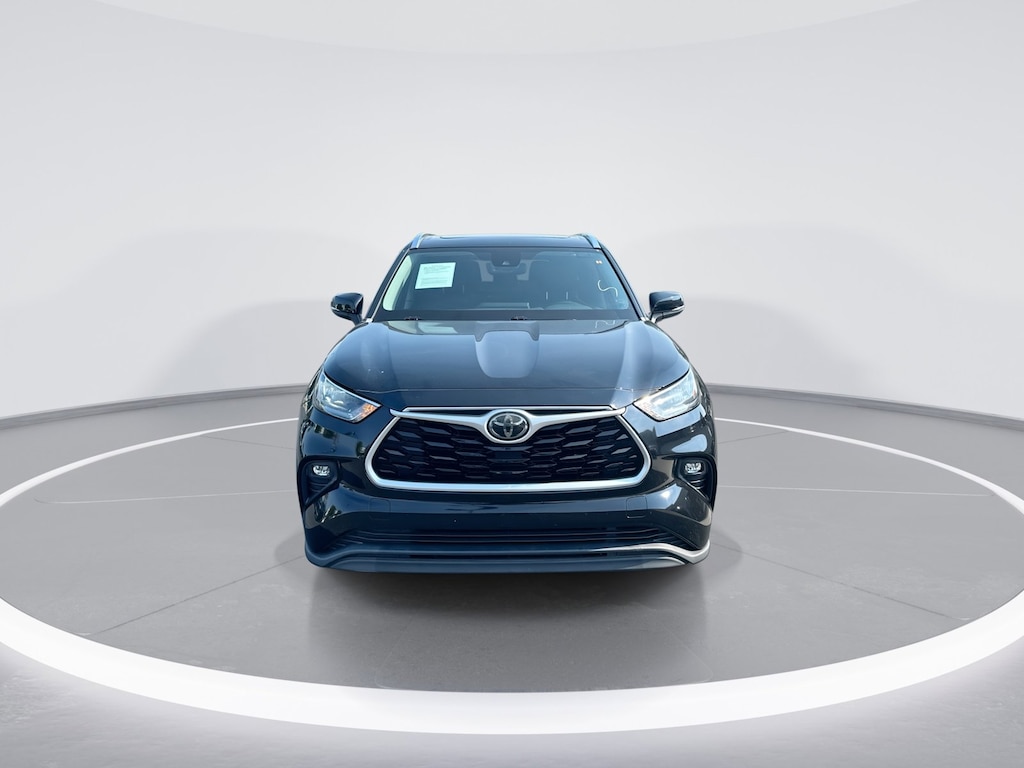 Used 2020 Toyota Highlander XLE SUV