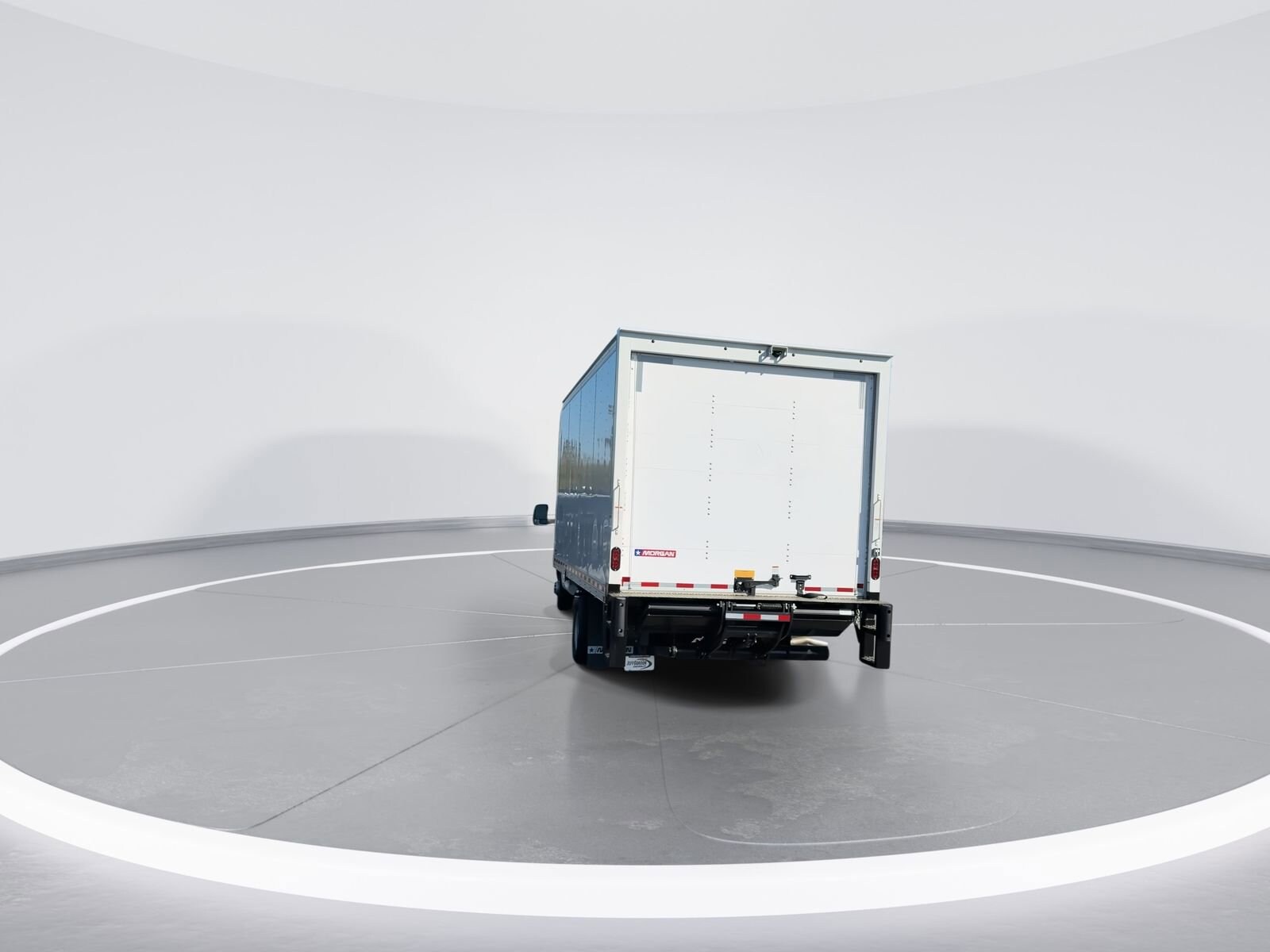 2024 Chevrolet Express Cutaway Base photo 10
