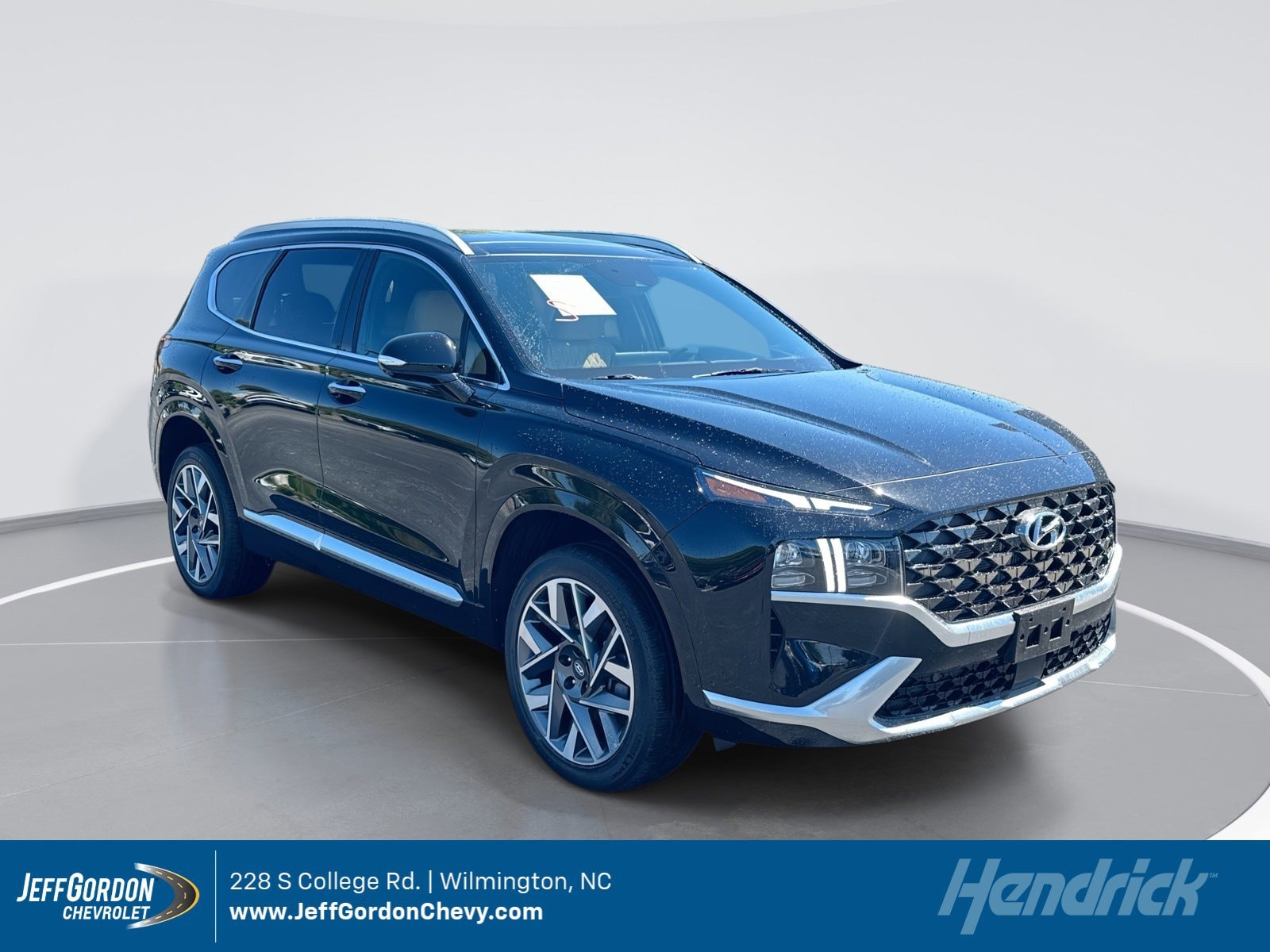 2022 Hyundai Santa Fe Calligraphy 2.5 AWD 20" Wheels's photo