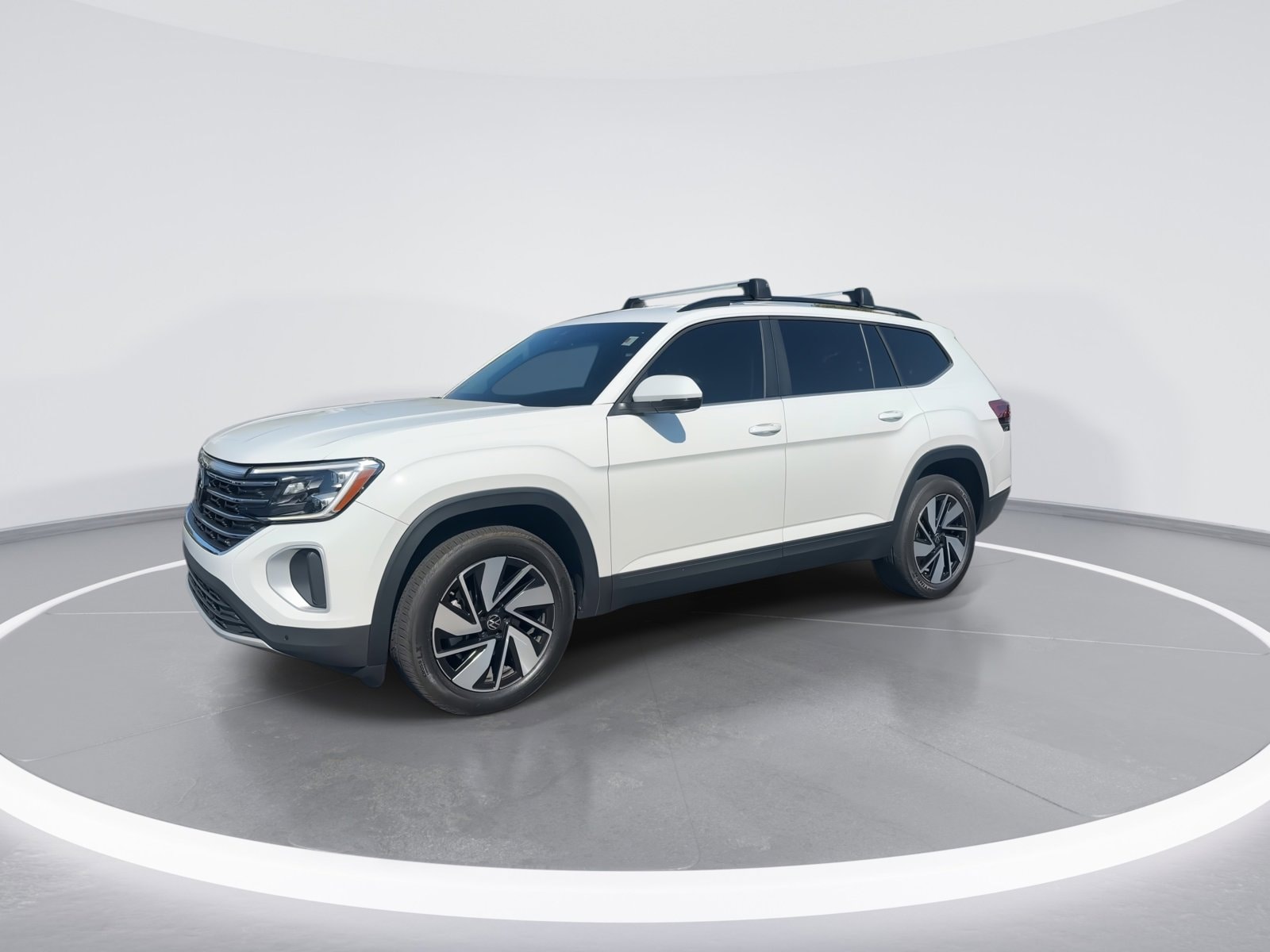2024 Volkswagen Atlas 2.0T SE w/Technology photo 4