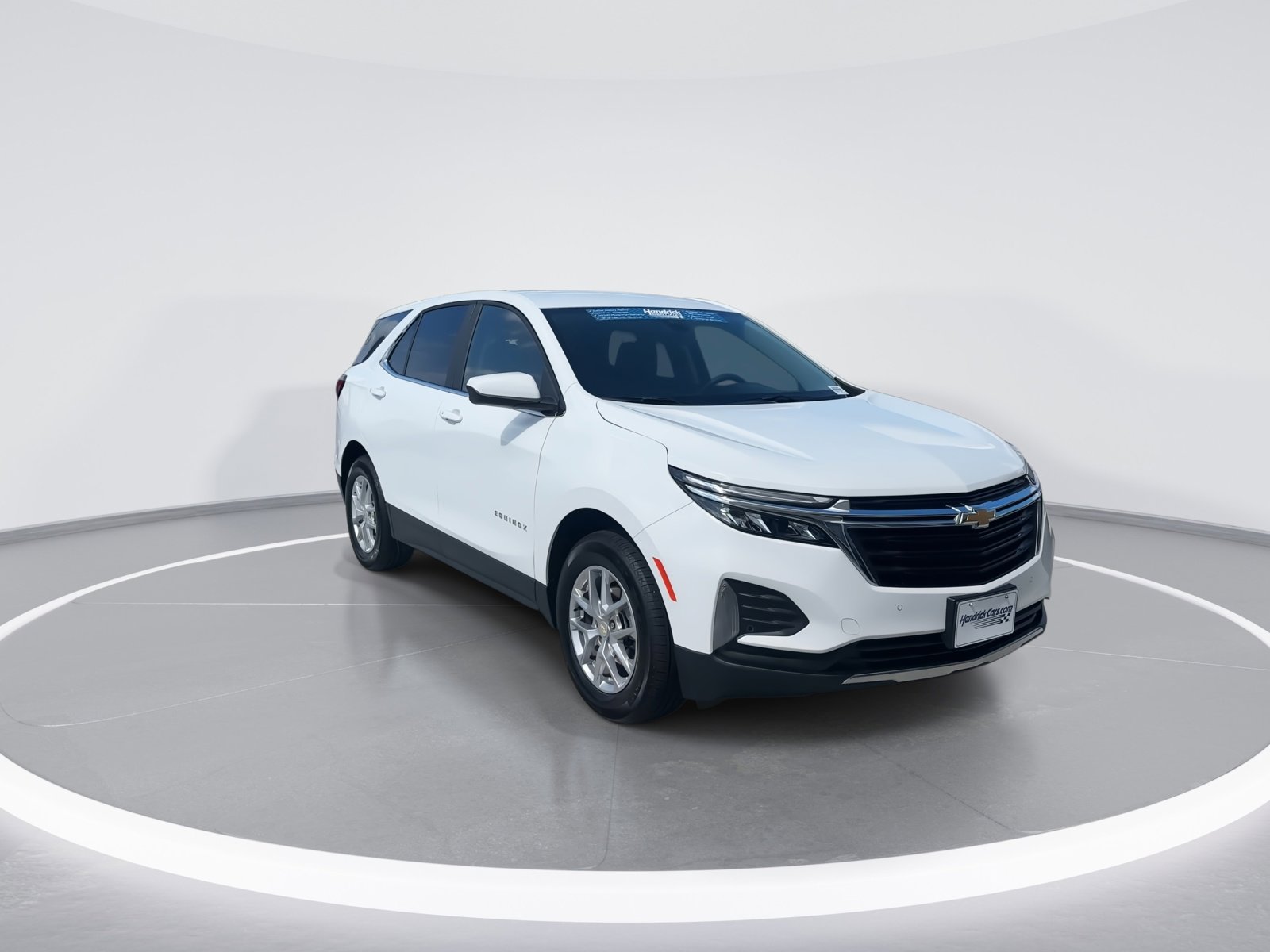 2023 Chevrolet Equinox LT photo 2