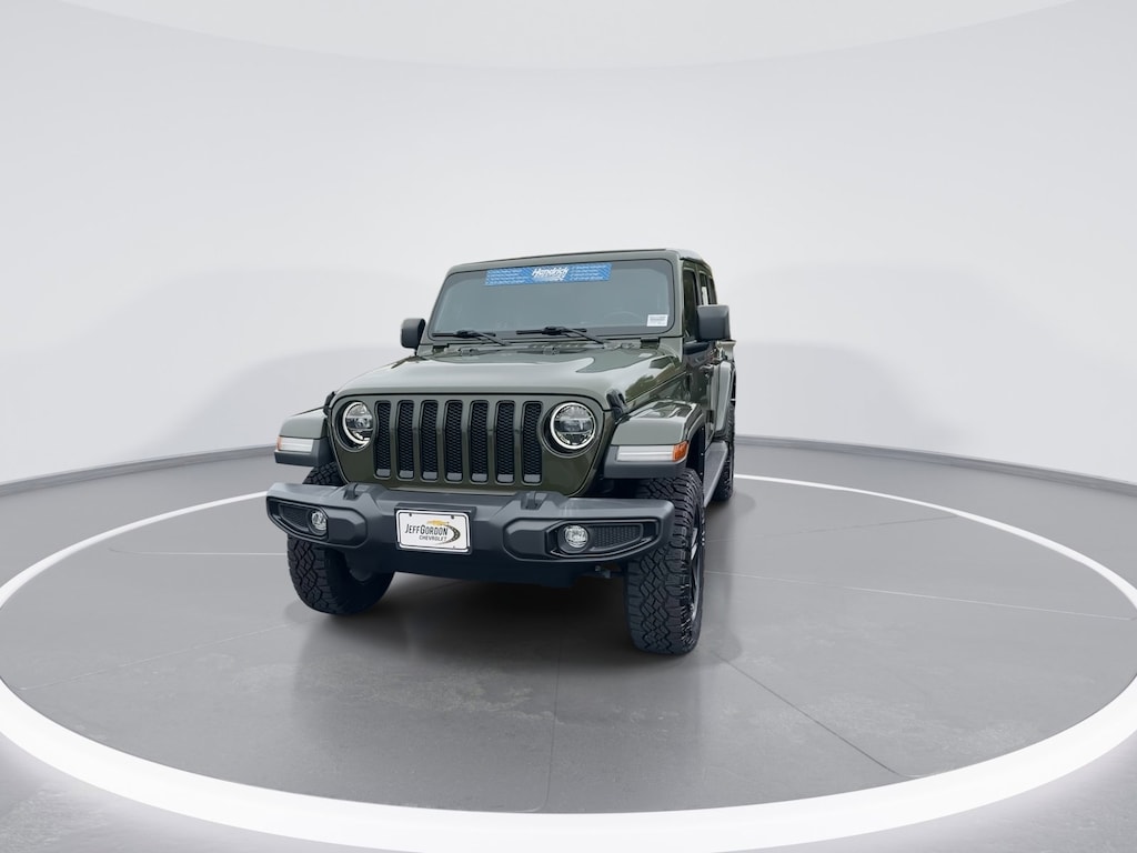Used 2021 Jeep Wrangler Unlimited Sahara Altitude SUV