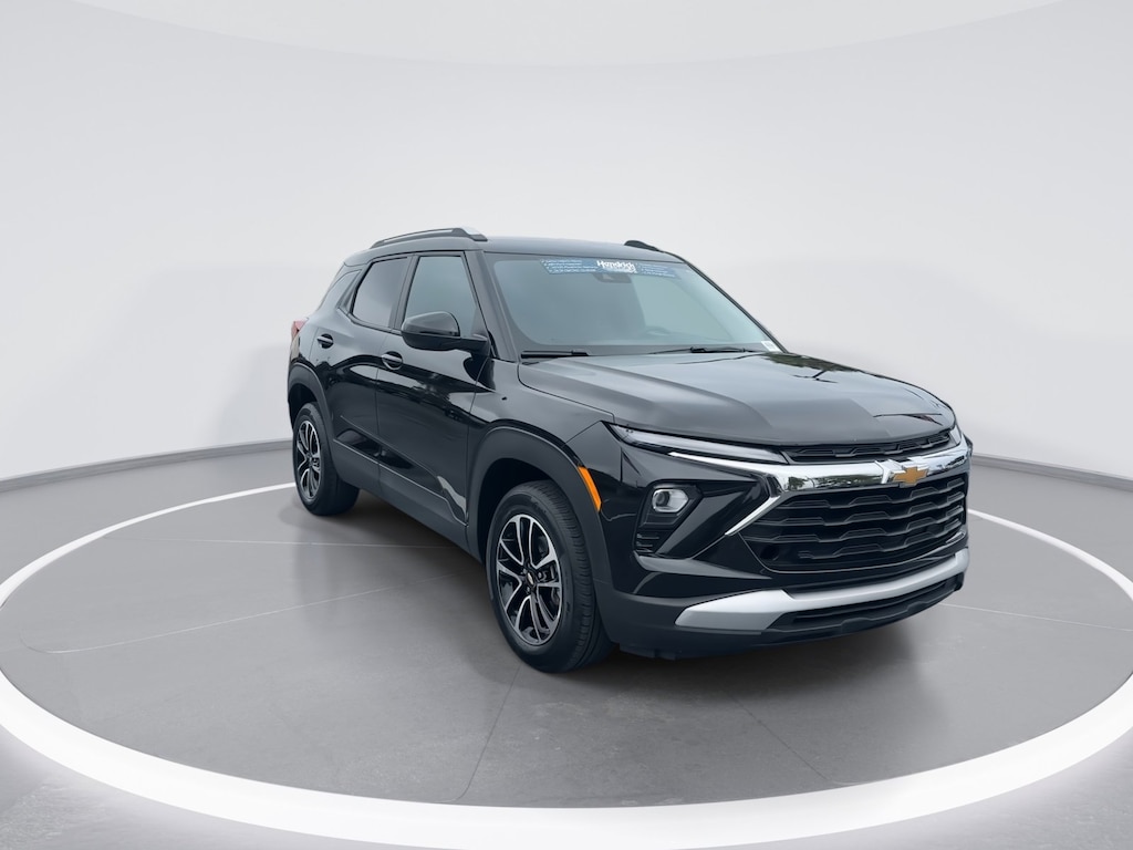 Used 2025 Chevrolet Trailblazer LT SUV