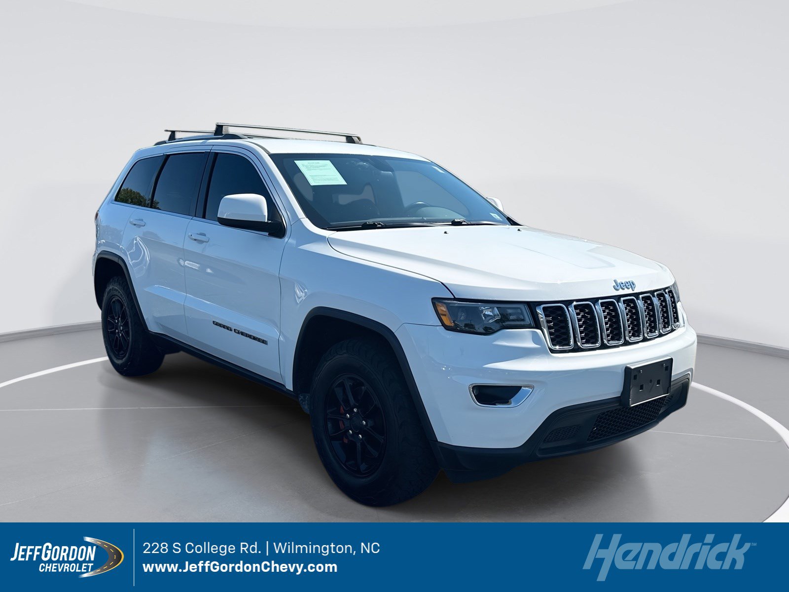 2018 Jeep Grand Cherokee Laredo E 4WD's photo