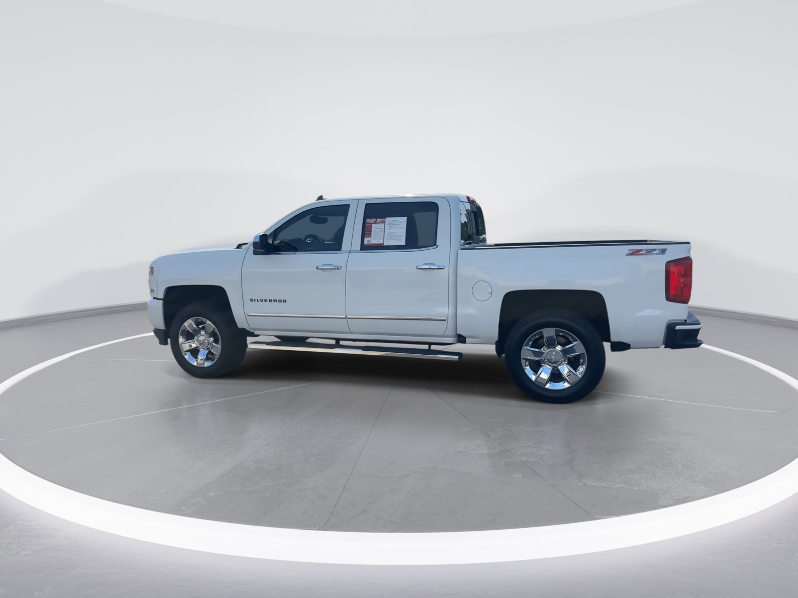 2017 Chevrolet Silverado 1500 LTZ photo 4