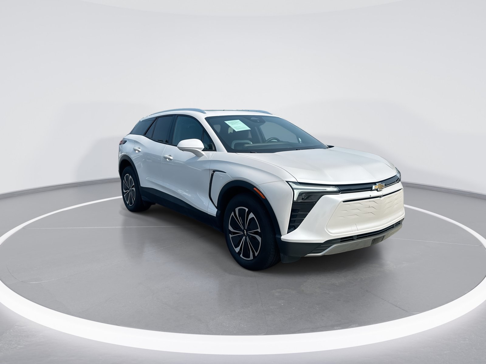 Used 2024 Chevrolet Blazer EV LT with VIN 3GNKDBRJ5RS291743 for sale in Concord, NC
