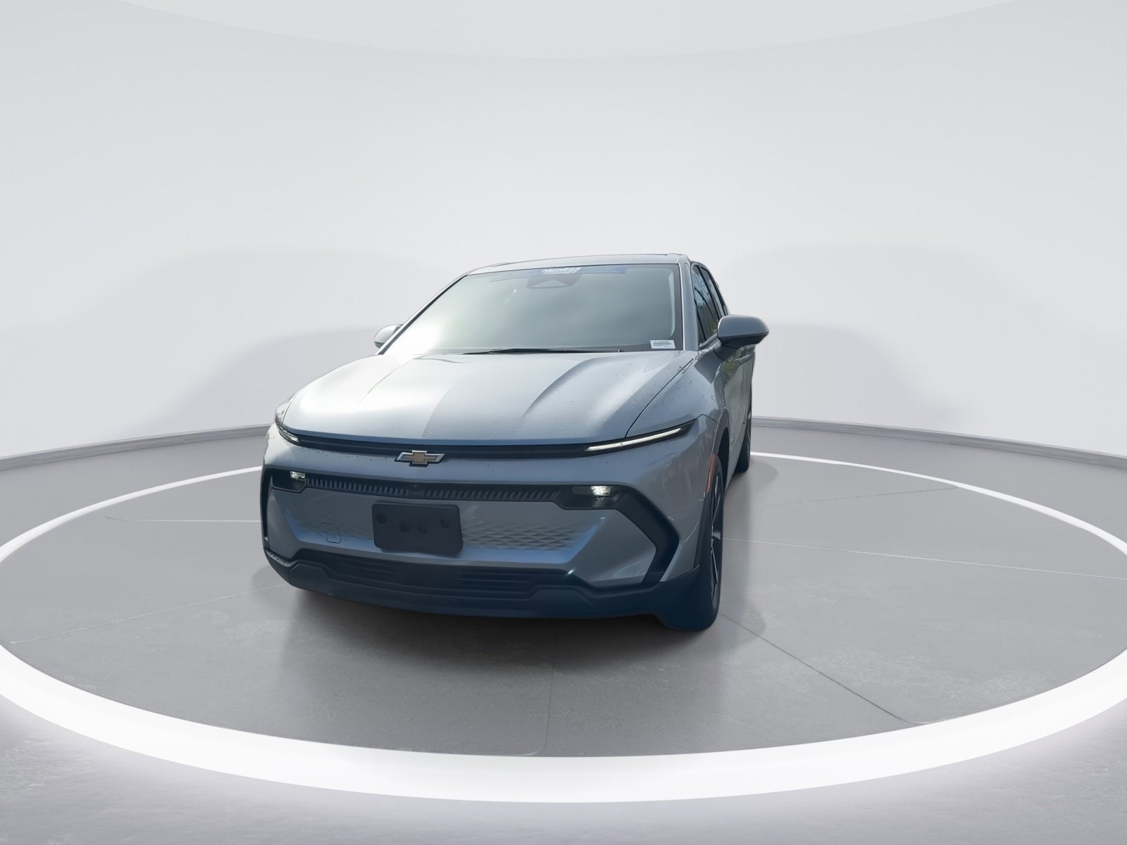 2025 Chevrolet Equinox EV LT photo 2