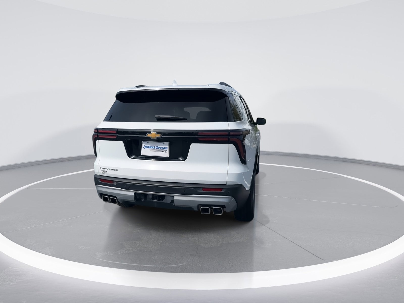 2025 Chevrolet Traverse FWD LT photo 6