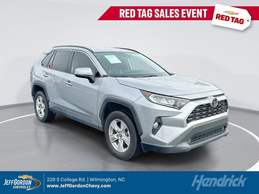 Used 2021 Toyota RAV4 XLE SUV