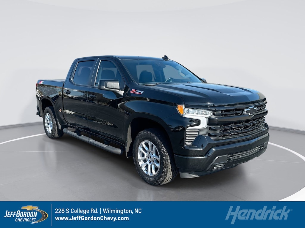 Used 2025 Chevrolet Silverado 1500 RST Truck Crew Cab