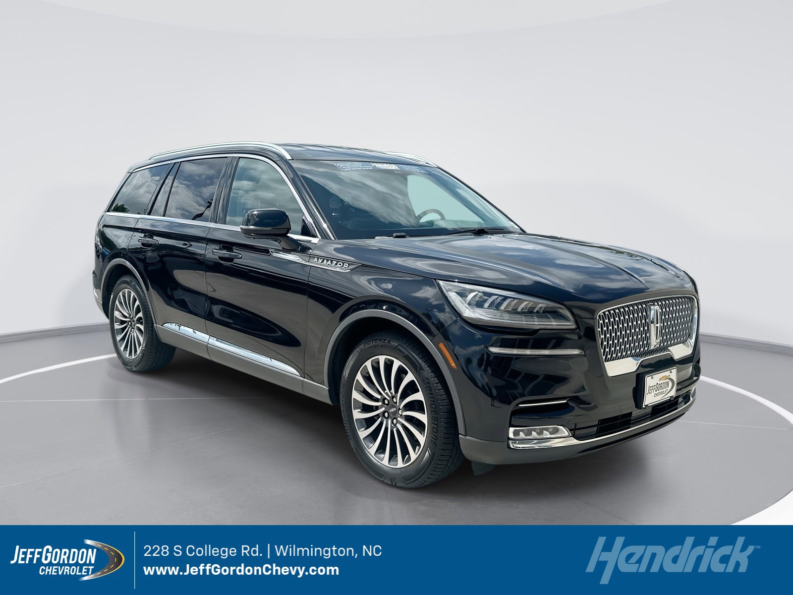 2020 Lincoln Aviator Reserve AWD's photo