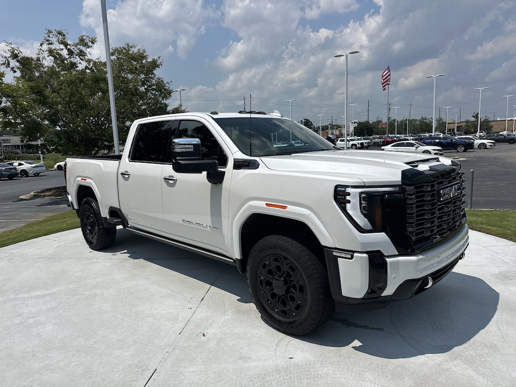 Used 2025 GMC Sierra 2500 HD Denali Ultimate Truck Crew Cab