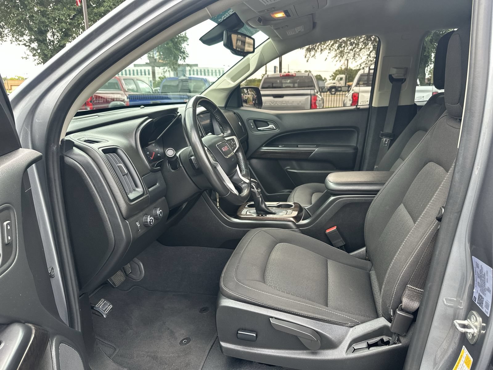 Photo 16