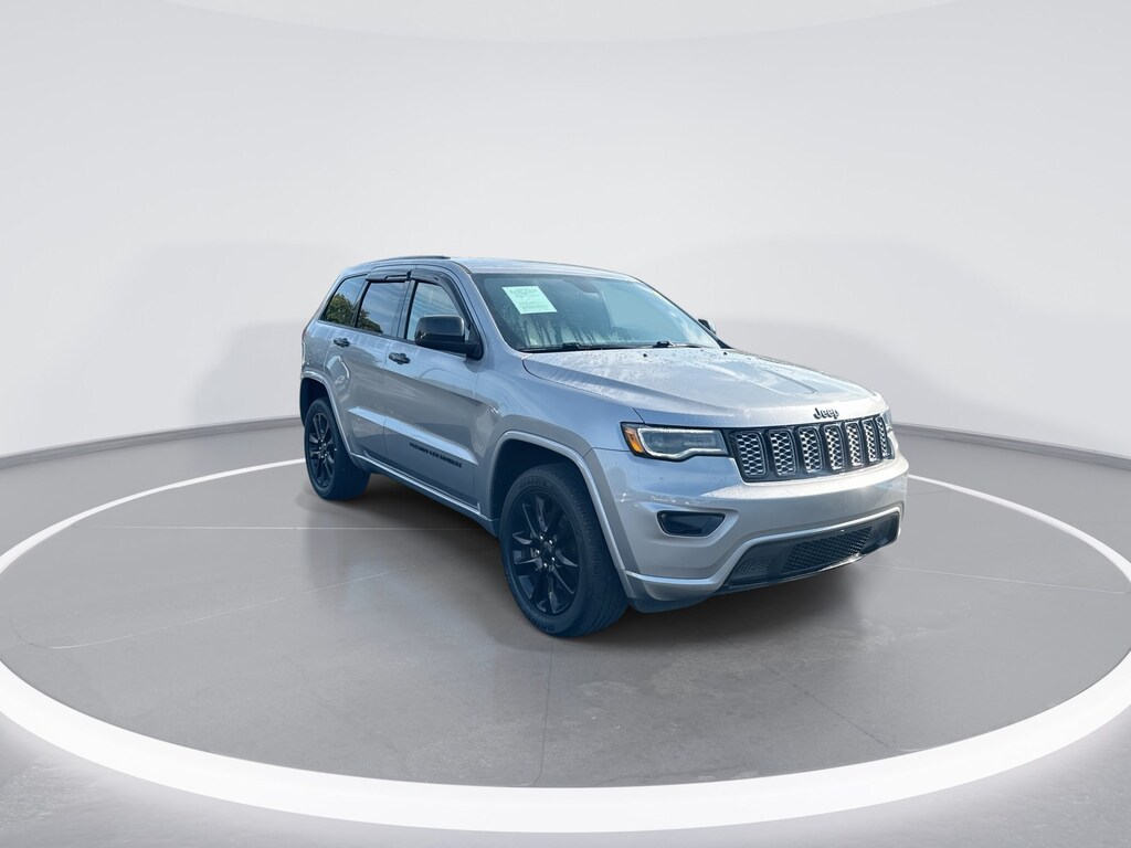Used 2021 Jeep Grand Cherokee Laredo X 4x4 SUV