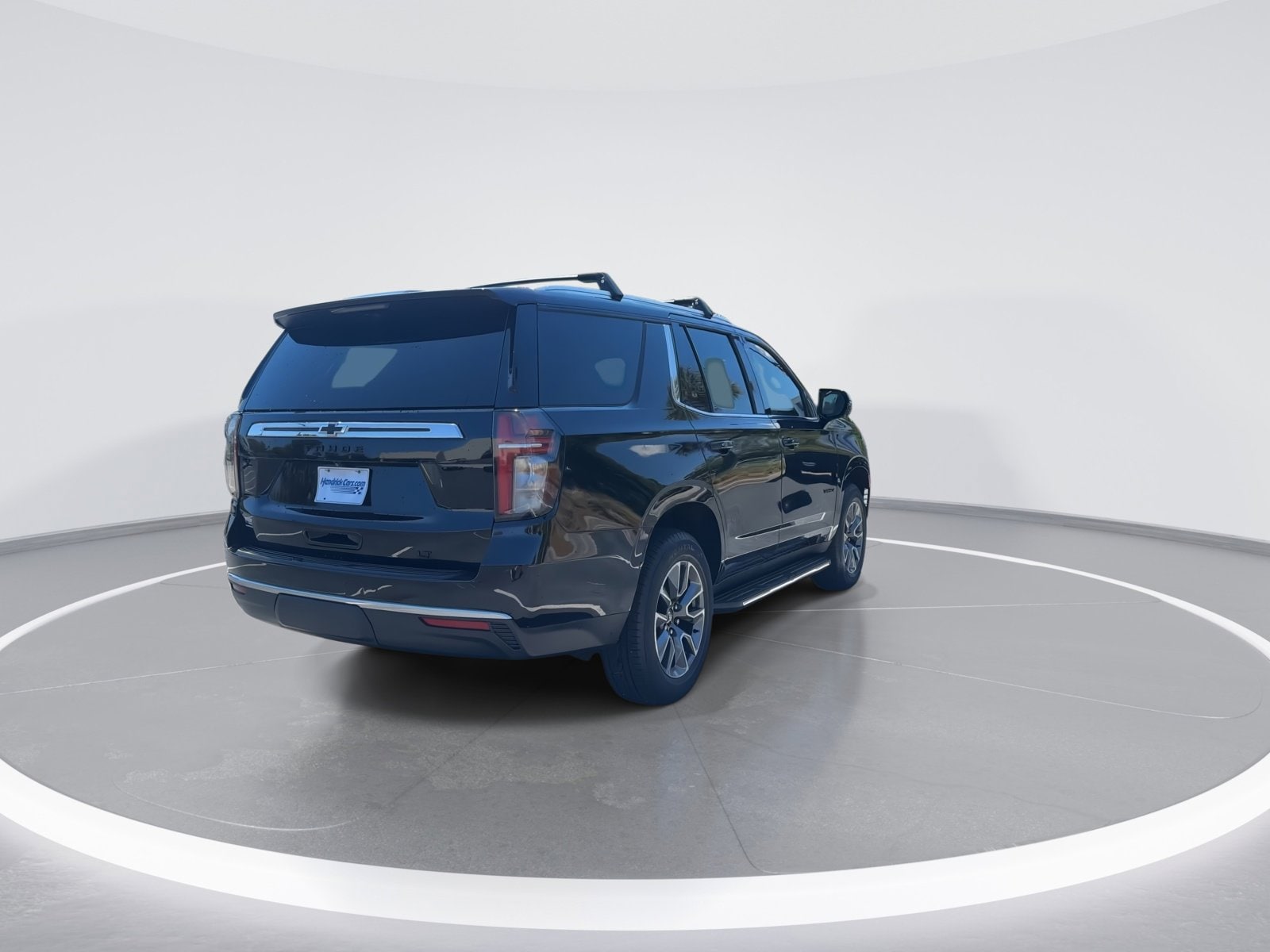 2022 Chevrolet Tahoe LT photo 3