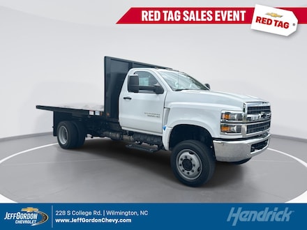 2025 Chevrolet Silverado 5500 HD Work Truck Truck
