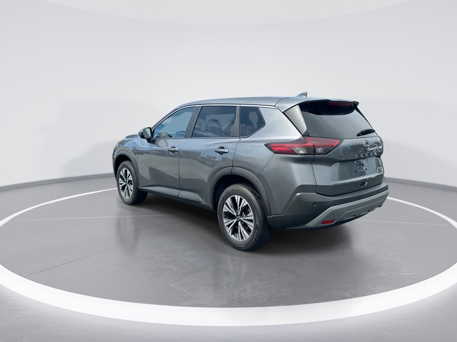 2023 Nissan Rogue SV photo 6
