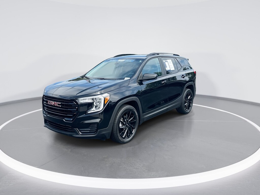 Used 2023 GMC Terrain SLE SUV