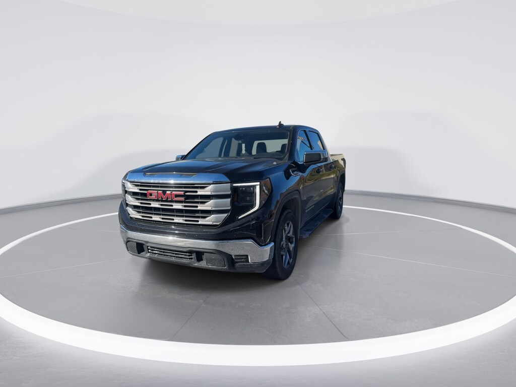 Used 2022 GMC Sierra 1500 SLE Truck Crew Cab
