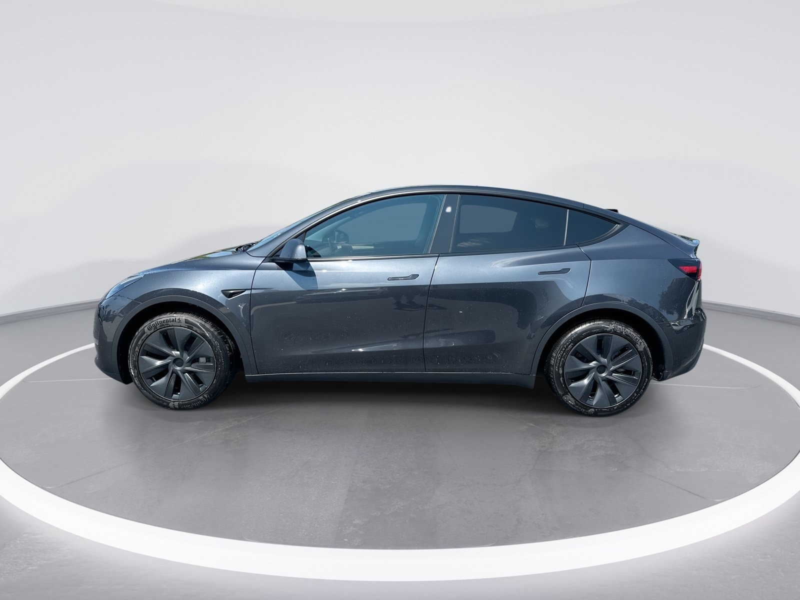Tesla Model Y Long Range