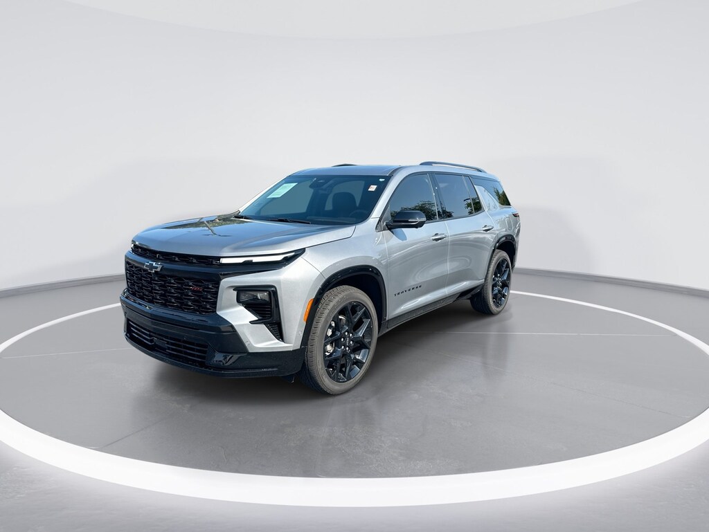 Used 2026 Chevrolet Traverse RS SUV