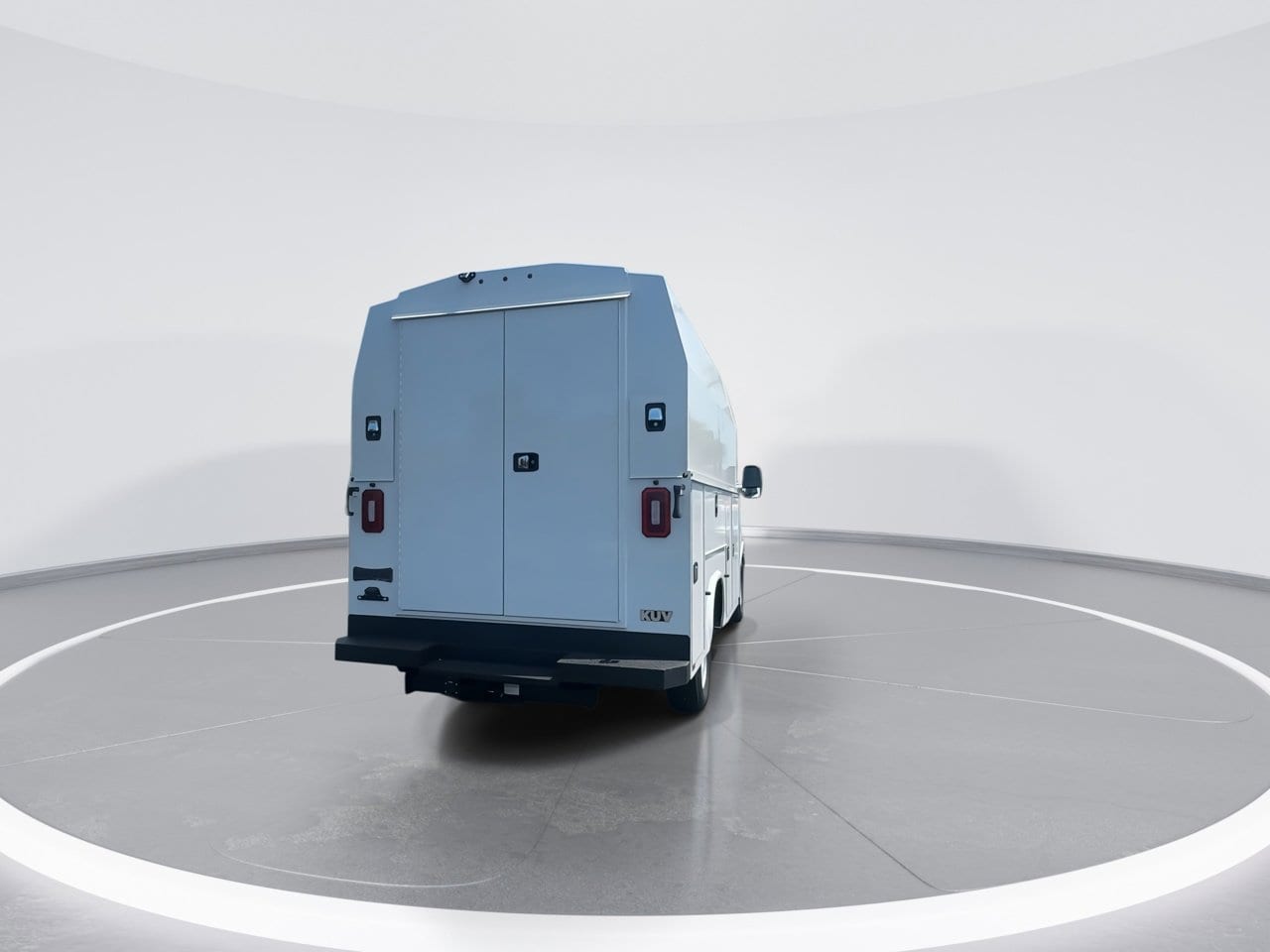 2025 Chevrolet Express Cutaway Base photo 8