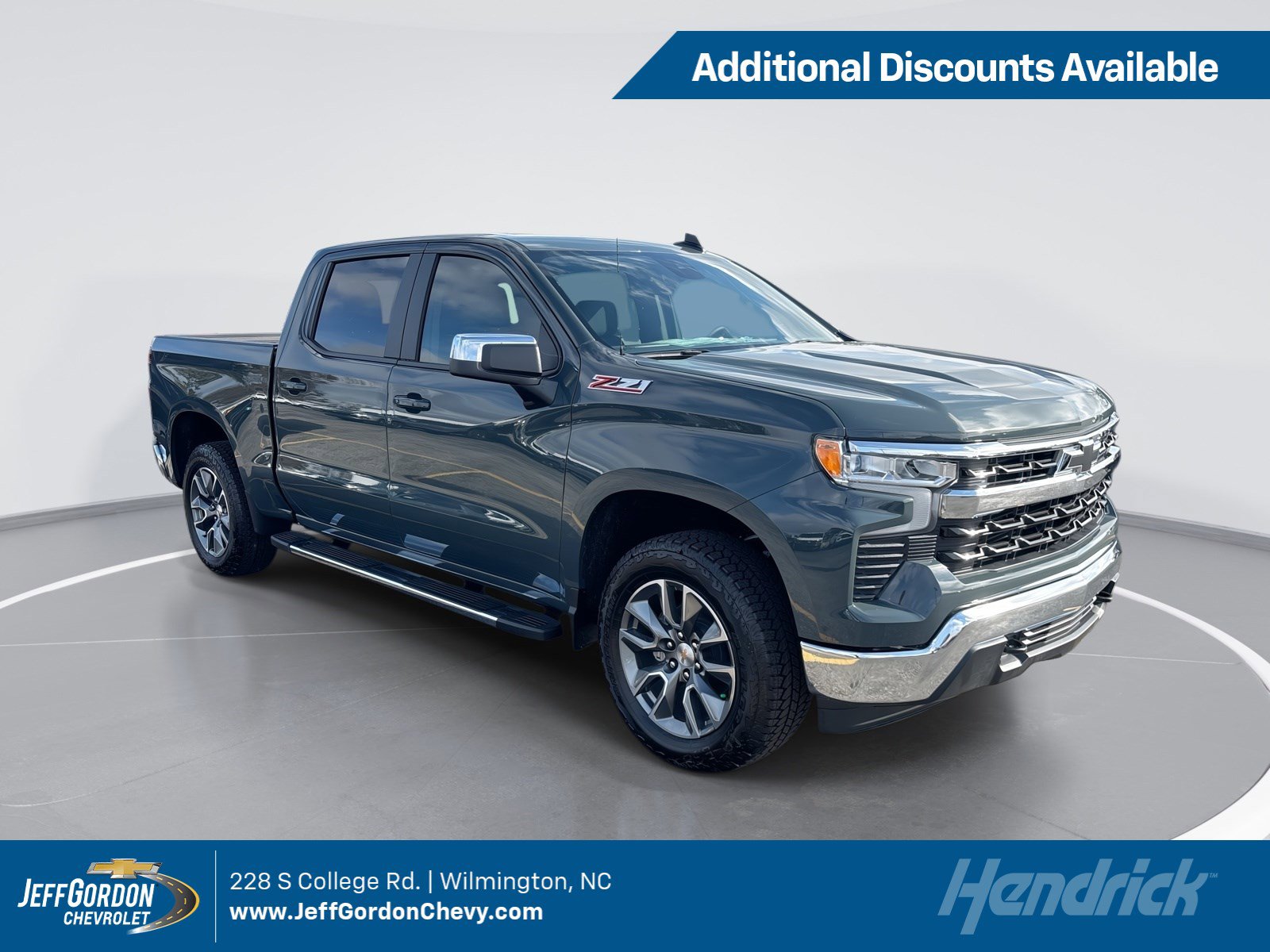 2026 Chevrolet Silverado LT's photo