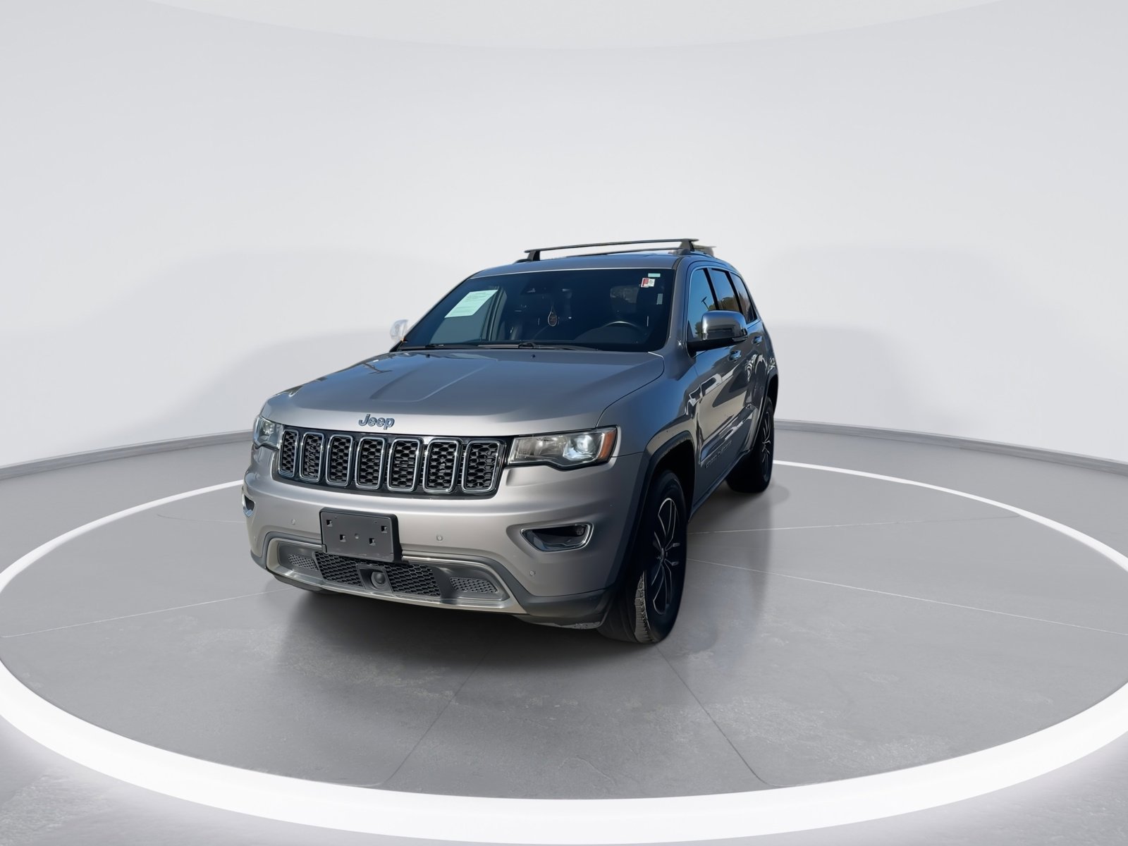2018 Jeep Grand Cherokee Limited photo 3