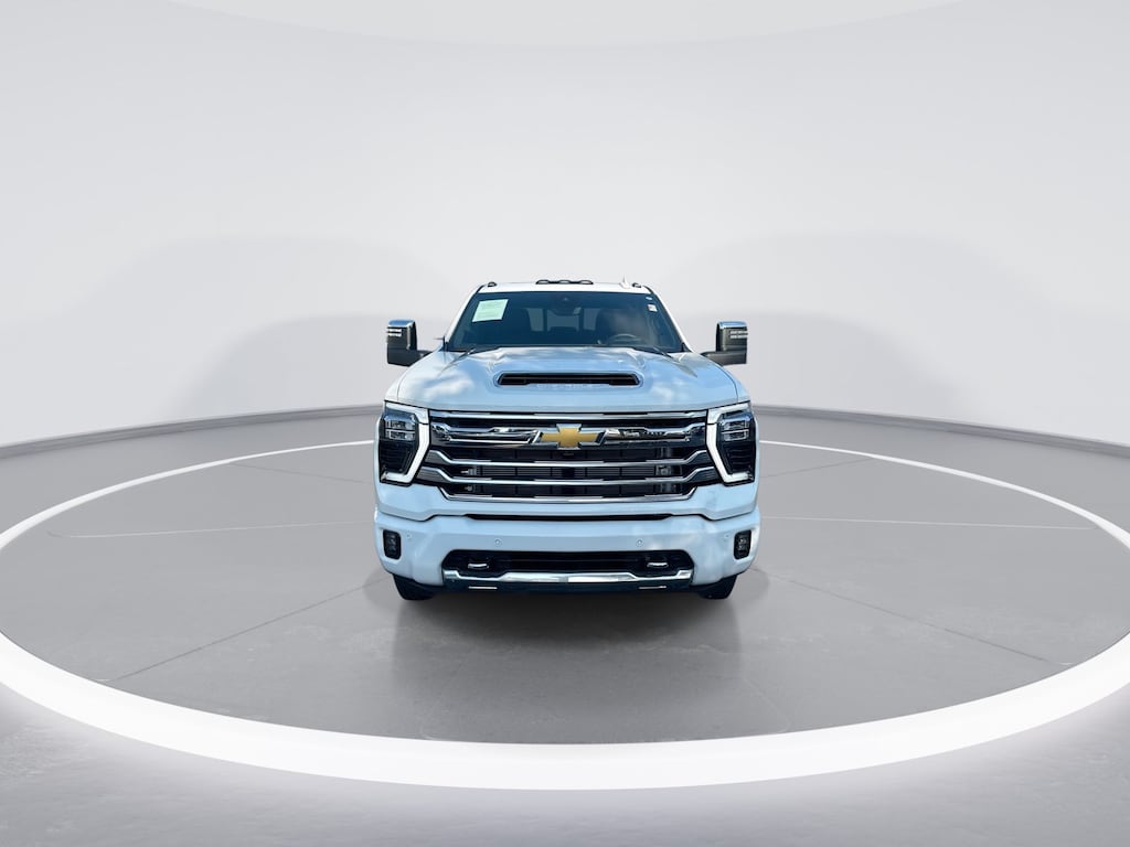 Used 2025 Chevrolet Silverado 3500 HD High Country DRW Truck Crew Cab