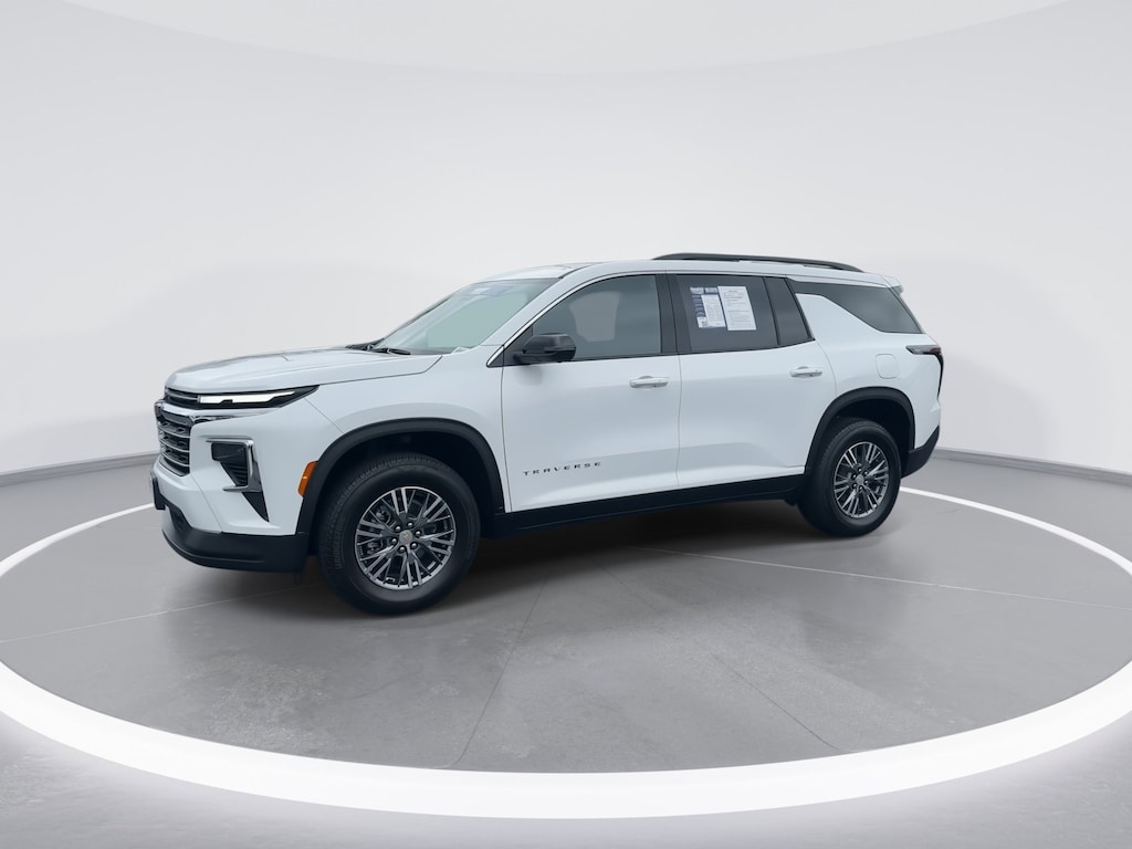 Certified 2025 Chevrolet Traverse LT SUV